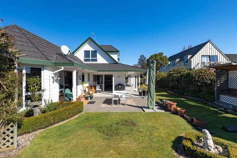 Photo of property in 5 Rubens Place, Burnside, Christchurch, 8053