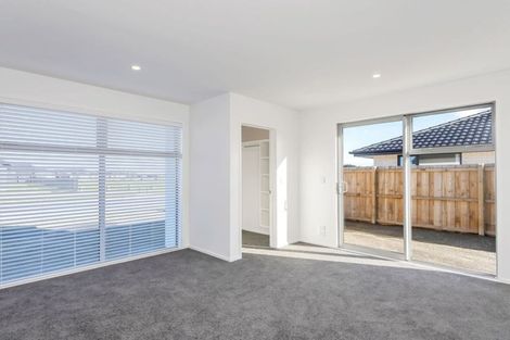 Photo of property in 29 Katrine Drive, Marshland, Christchurch, 8083