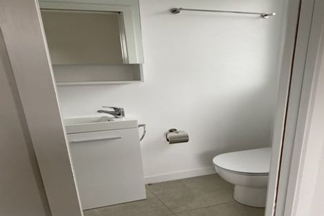 Photo of property in 34b Toru Street, Te Atatu Peninsula, Auckland, 0610