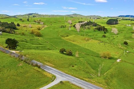 Photo of property in 3884 Kaipara Coast Highway, Mangakura, 0984