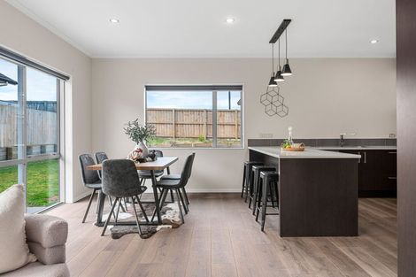 Photo of property in 43 Longbow Terrace, Flagstaff, Hamilton, 3210