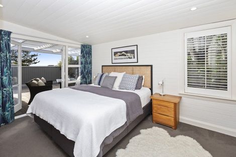 Photo of property in 67 Hackthorne Road, Cashmere, Christchurch, 8022