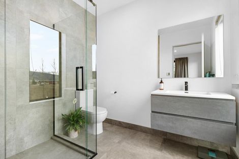 Photo of property in 5 Monaco Drive, Cromwell, 9384