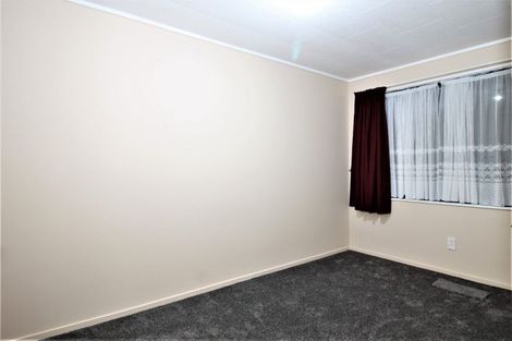 Photo of property in 3 Lowburn Place, Clover Park, Auckland, 2019