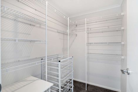 Photo of property in 13 Olney Court, One Tree Point, 0118