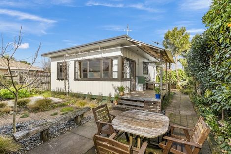 Photo of property in 3/142 Rosebank Road, Avondale, Auckland, 1026