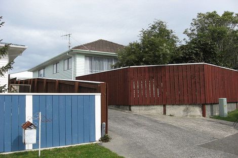 Photo of property in 3 Harlow Grove, Wainuiomata, Lower Hutt, 5014