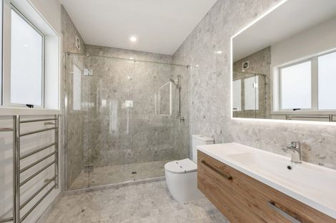 Photo of property in 54 Great Road West, Matipo Heights, Rotorua, 3015