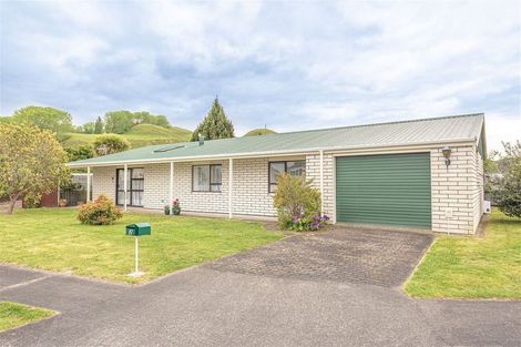 Photo of property in 2 Ash Place, Aramoho, Whanganui, 4500