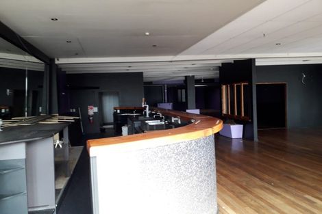 Photo of property in 161 Victoria Street, Cambridge, 3434