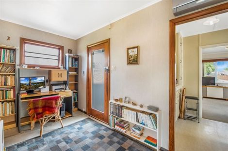 Photo of property in 216 Fox Street, Hamilton East, Hamilton, 3216