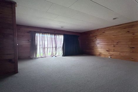 Photo of property in 145 Botany Road, Botany Downs, Auckland, 2010