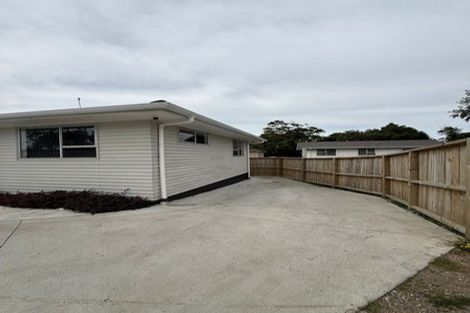 Photo of property in 64 Henwood Road, Mangere East, Auckland, 2024