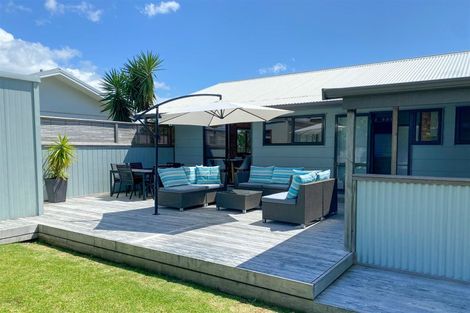 Photo of property in 210 Vista Paku, Pauanui, Hikuai, 3579