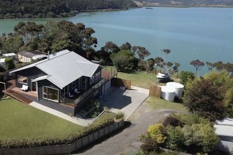 Photo of property in 23 Lewer Road, Whangaroa, Kaeo, 0478
