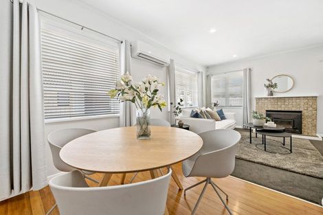 Photo of property in 80 Seddon Street, Pukekohe, 2120