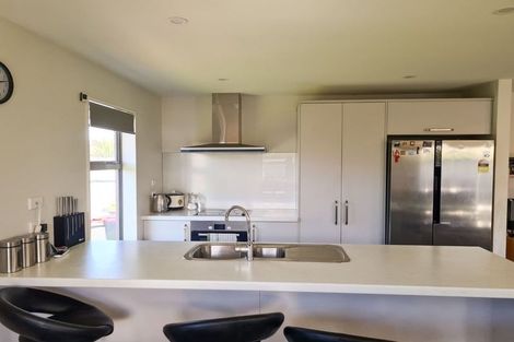Photo of property in 16 Lockwood Street, Halswell, Christchurch, 8025