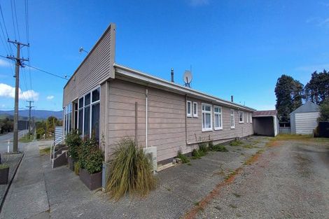 Photo of property in 85 Half Mile Road, Tuatapere, 9620