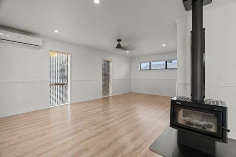 Photo of property in 22 Matipo Place, Edgecumbe, 3120