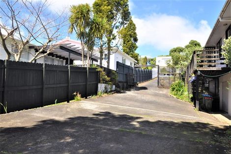 Photo of property in 4a Keystone Avenue, Mount Roskill, Auckland, 1041