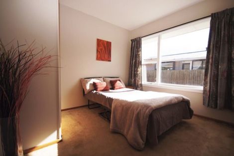 Photo of property in 32 Skerten Avenue, Hornby, Christchurch, 8042