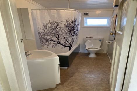 Photo of property in 23 Carruthers Street, Otane, 4202