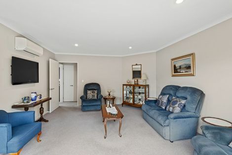 Photo of property in 3 Reeves Road, Rangiora, 7400