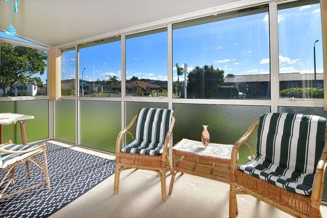 Photo of property in 36 Lakeside Drive, Pahurehure, Papakura, 2113