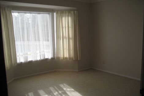 Photo of property in 2/14 Trafalgar Road, Milford, Auckland, 0620