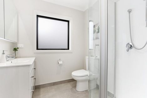 Photo of property in 19 Waiarohia Place, Hobsonville, Auckland, 0616