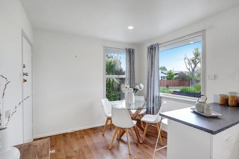 Photo of property in 29 Oldwood Street, Bishopdale, Christchurch, 8053