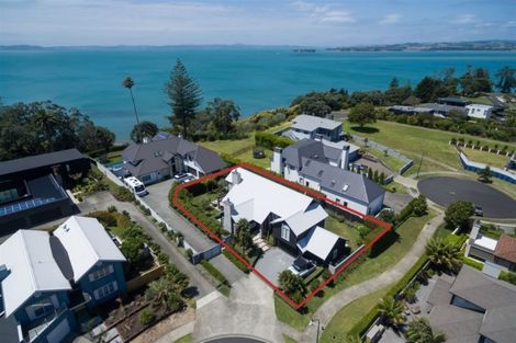 Photo of property in 44 Oceania Place, Mellons Bay, Auckland, 2014