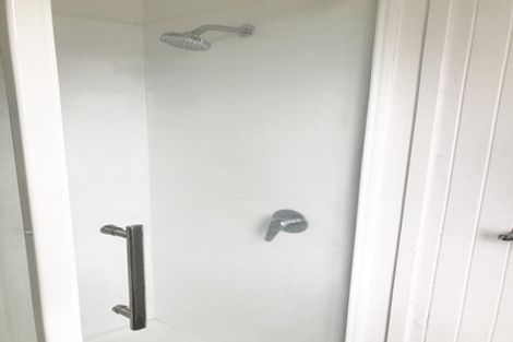 Photo of property in 19 Hadfield Terrace, Kelburn, Wellington, 6012