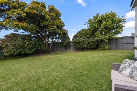 Photo of property in 2 Bellevue Road, Brookfield, Tauranga, 3110