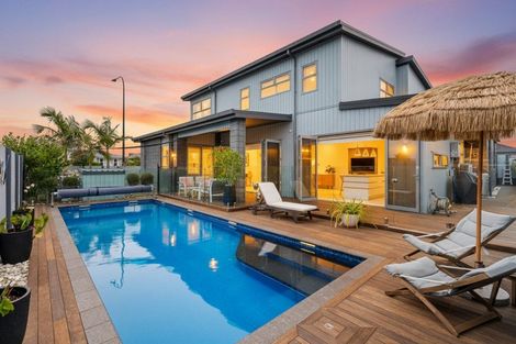 Photo of property in 64 Sandhurst Drive, Papamoa Beach, Papamoa, 3118