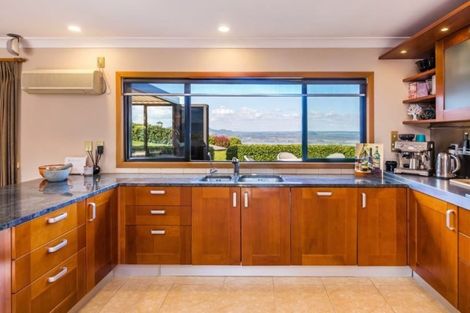 Photo of property in 42 Edge Hill, Acacia Bay, Taupo, 3385