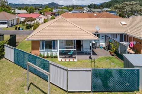 Photo of property in 12/11 Campbell Close, Whangamata, 3620