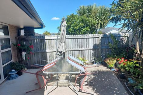Photo of property in 16 Te Kio Crescent, Papamoa Beach, Papamoa, 3118