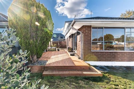 Photo of property in 7 Apsley Drive, Russley, Christchurch, 8042