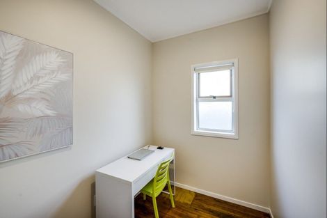 Photo of property in 16a Georges Drive, Napier South, Napier, 4110