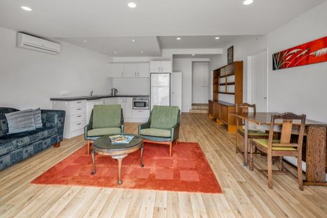 Photo of property in 47 Pohutukawa Avenue, Shelly Park, Auckland, 2014