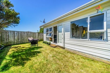 Photo of property in 1/1079 High Street, Taita, Lower Hutt, 5011