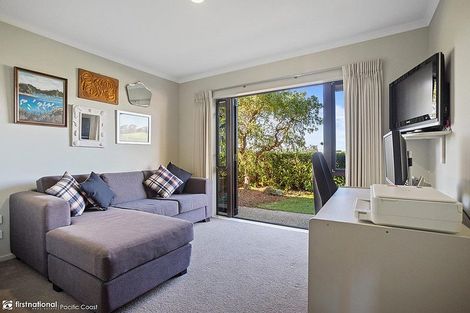 Photo of property in 39 Browns Drive, Waihi Beach, 3611