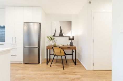 Photo of property in 1/19 Ruakiwi Road, Hamilton Lake, Hamilton, 3204