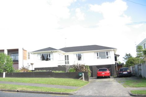 Photo of property in 160 Bleakhouse Road, Mellons Bay, Auckland, 2014