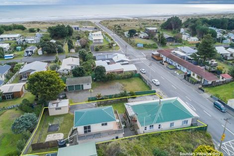 Photo of property in 673 Waitarere Beach Road, Waitarere Beach, Levin, 5510