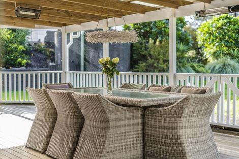 Photo of property in 121 Paremoremo Road, Lucas Heights, Auckland, 0632