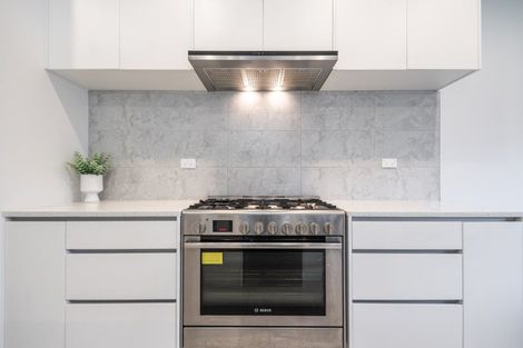 Photo of property in 24 Rose Leigh Drive, Cambridge, 3434