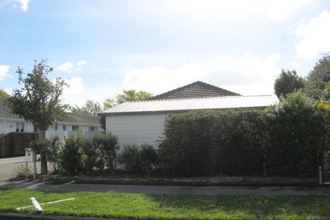 Photo of property in 1/30 Coniston Avenue, Ilam, Christchurch, 8041