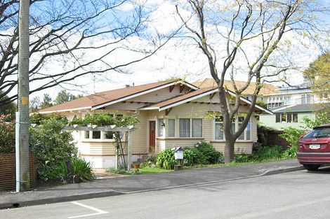 Photo of property in 37 Franklyn Street, Nelson South, Nelson, 7010